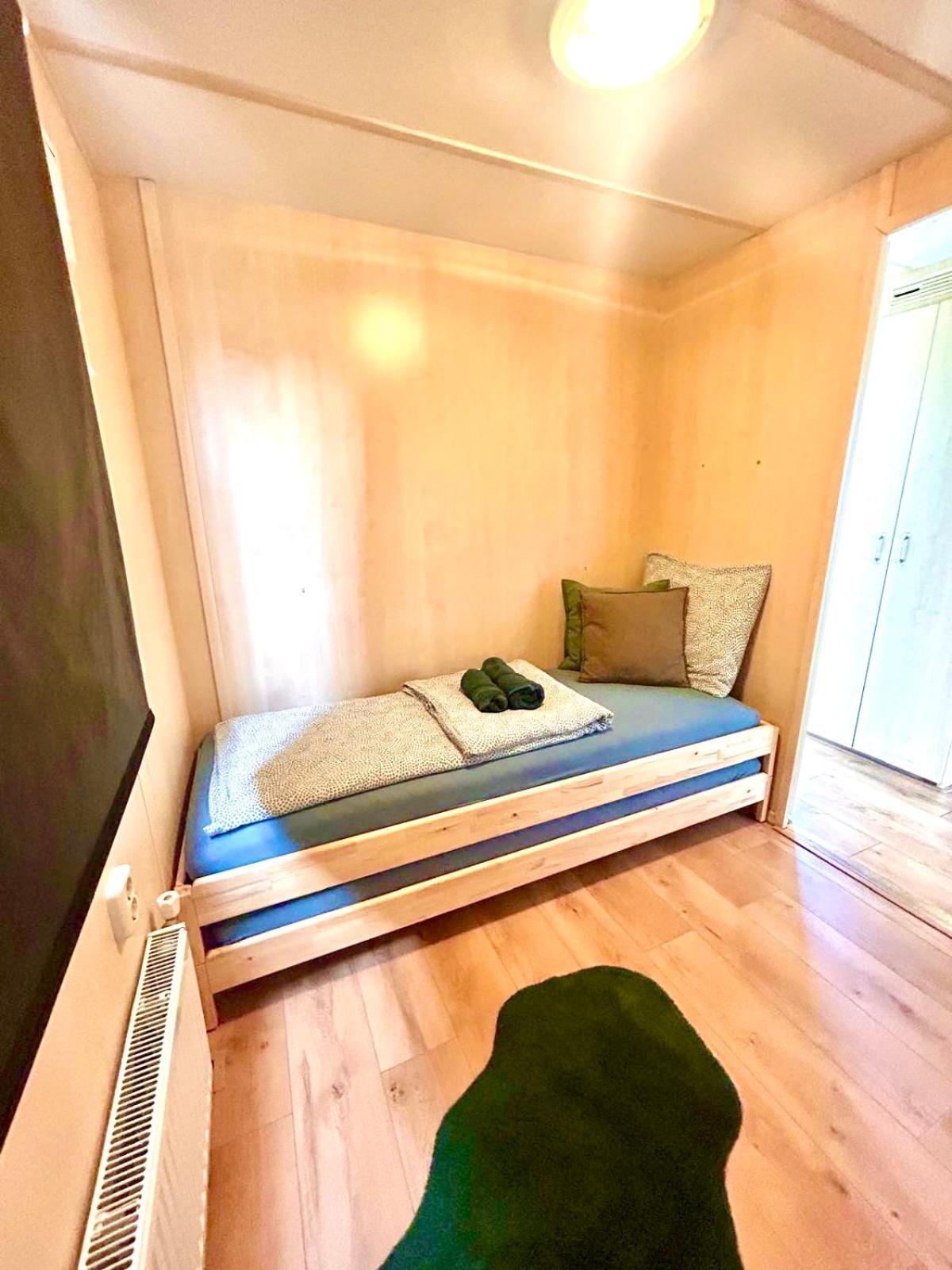 Wellness Bungalow With Jacuzzi &Sauna&Private Garden Near Amsterdam Vijfhuizen Exterior photo